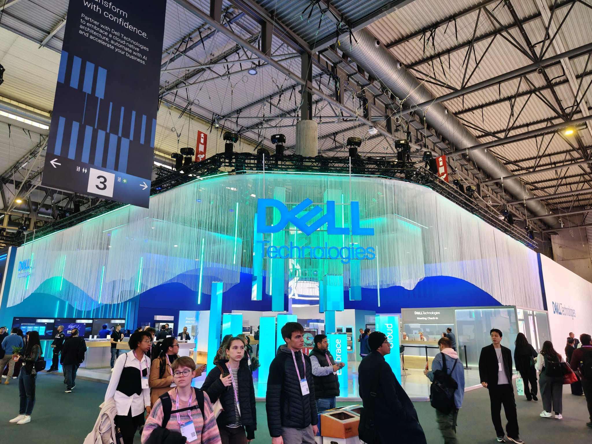 Dell stand